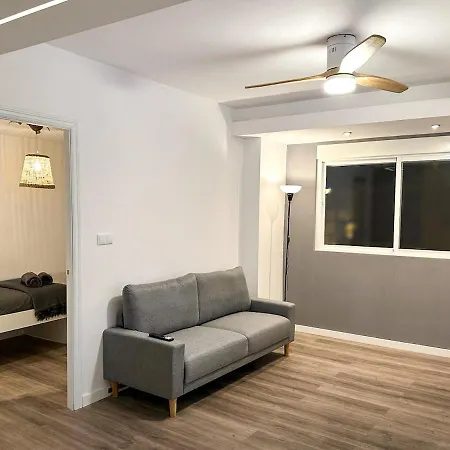 Moderno Reformado Con Ascensor Daire *