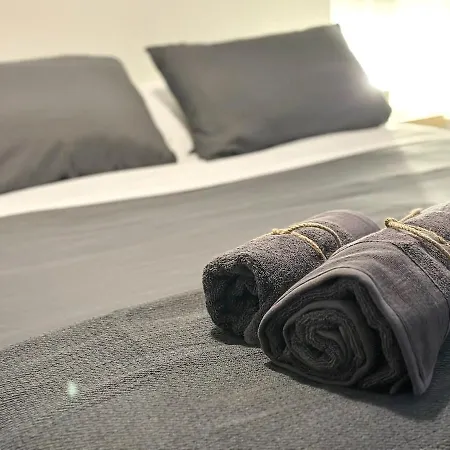 Apartman Moderno Reformado Con Ascensor *