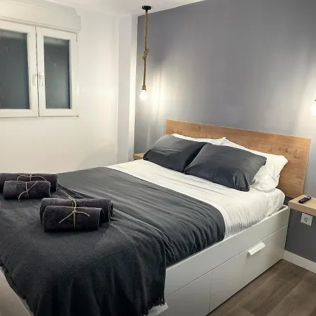 Moderno Reformado Con Ascensor Apartman